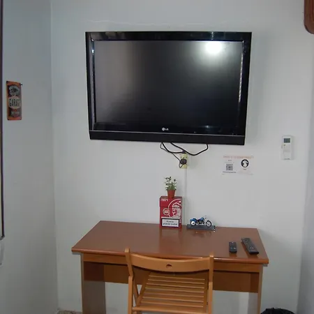 Individual Luna & Tambor Homestay Almeria